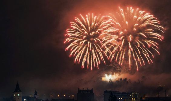 Revelion artificii brasov 2022